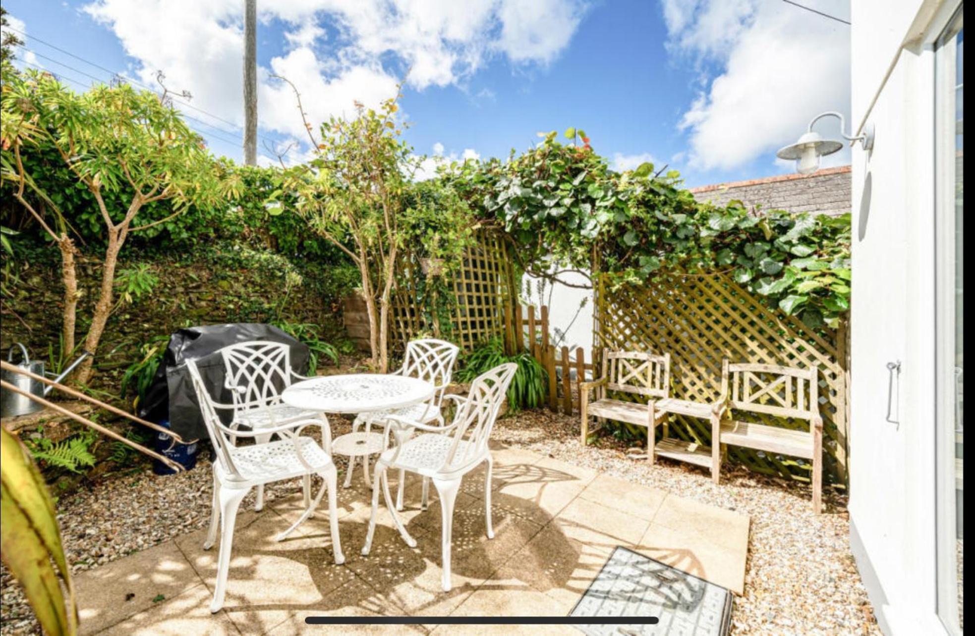 Little Karenza Is The Perfect Cornish Getaway Villa Saint Anthony Exterior photo